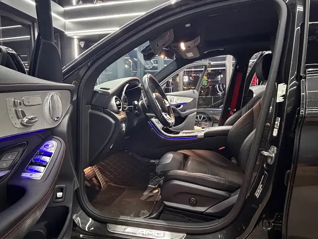 Mercedes-Benz GLC AMG 2021 из CN, фото 3