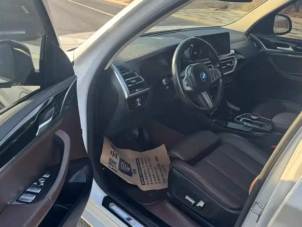 BMW iX3 2023 из CN, фото 3