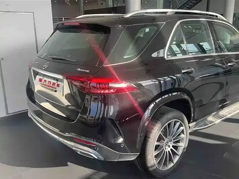 Mercedes-Benz GLE — фото 3