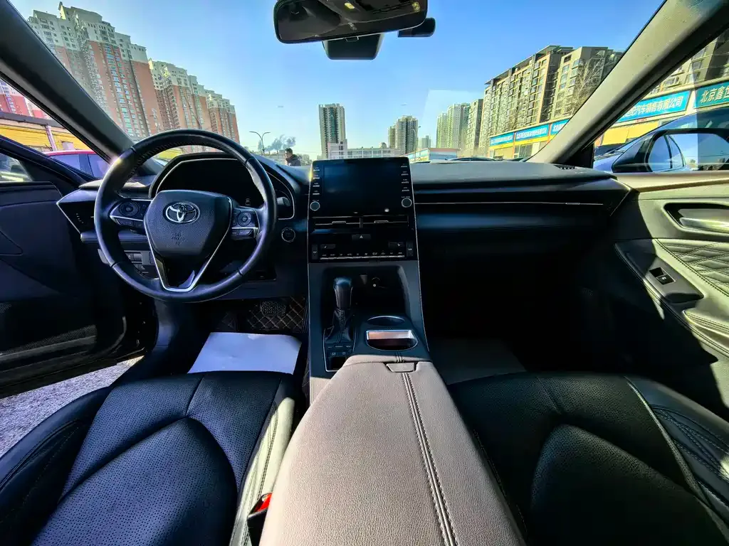 Toyota Avalon 2021 из CN, фото 7