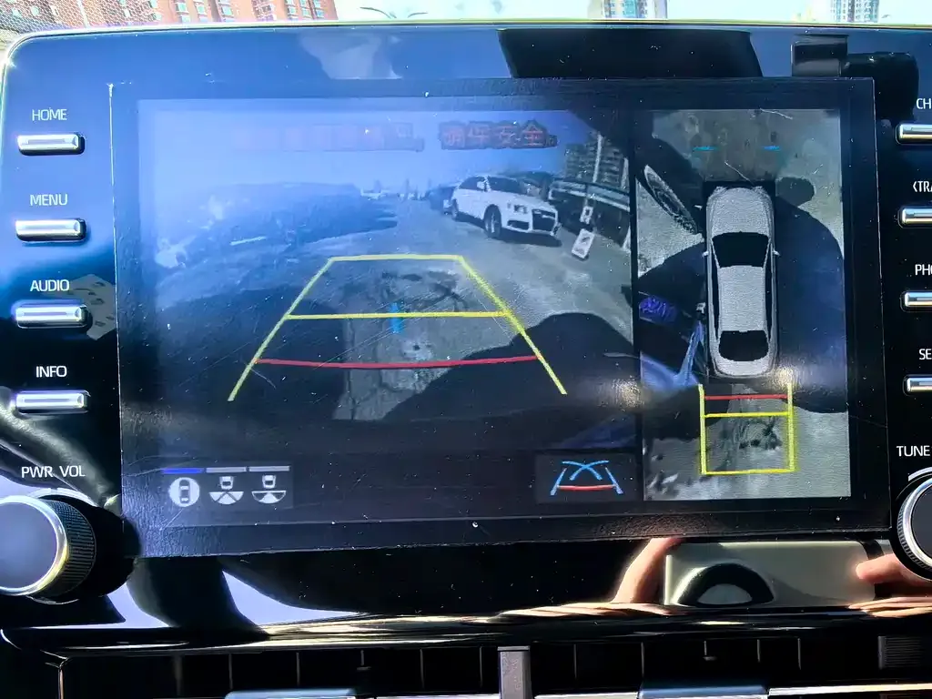 Toyota Avalon 2021 из CN, фото 8