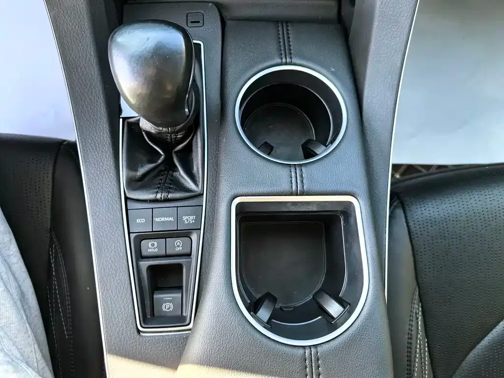 Toyota Avalon 2021 из CN, фото 5