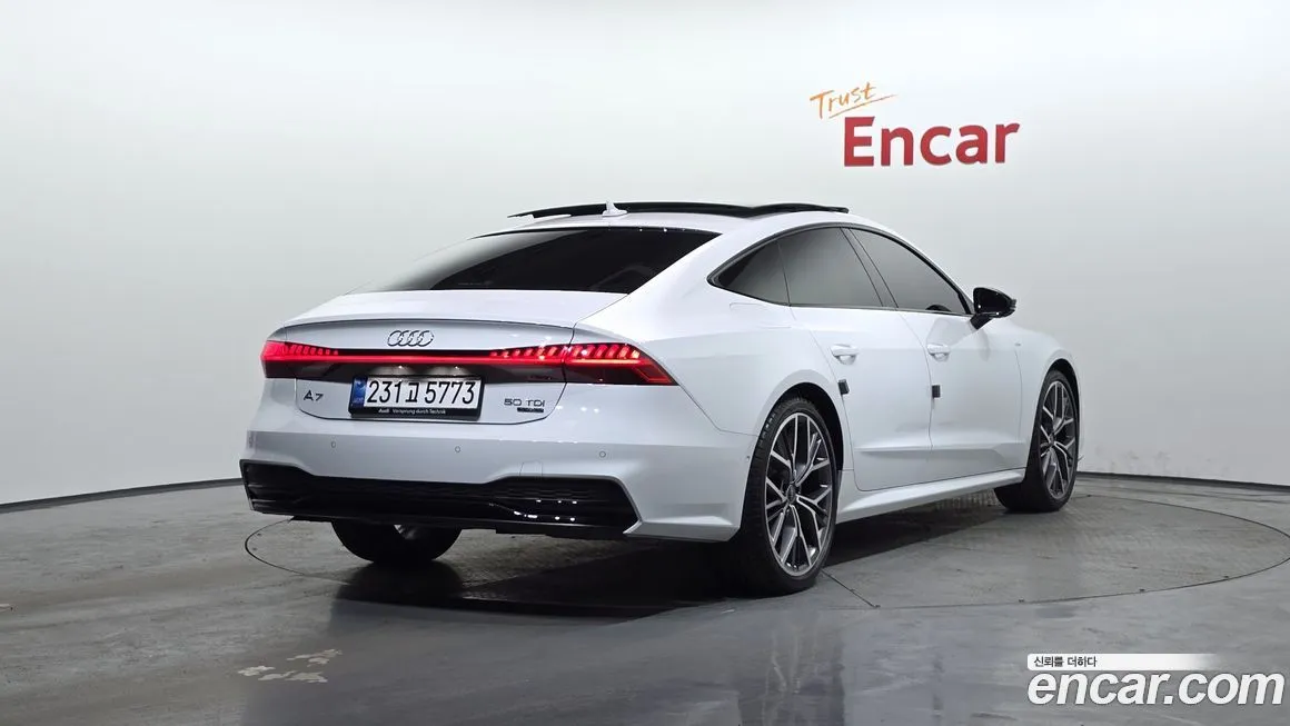 Audi A7 — фото 2