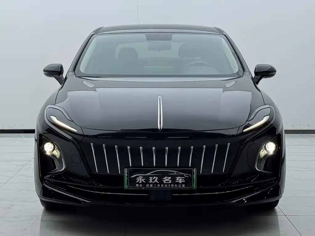 Hongqi E-QM5 — фото 2