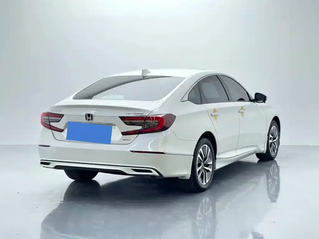 Honda Accord 2023 из CN, фото 2