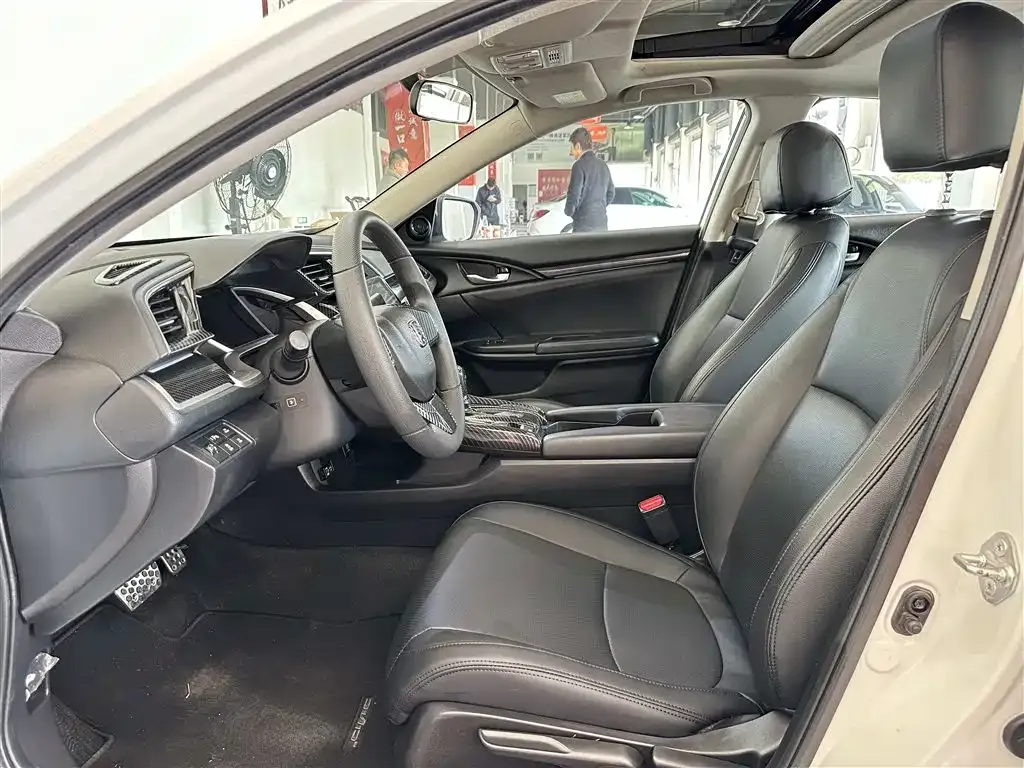 Honda Civic — фото 9