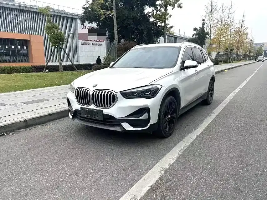 BMW X1 2021 из CN, фото 1