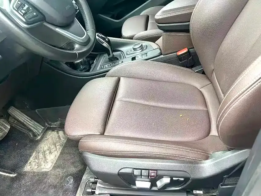 BMW X1 2021 из CN, фото 4