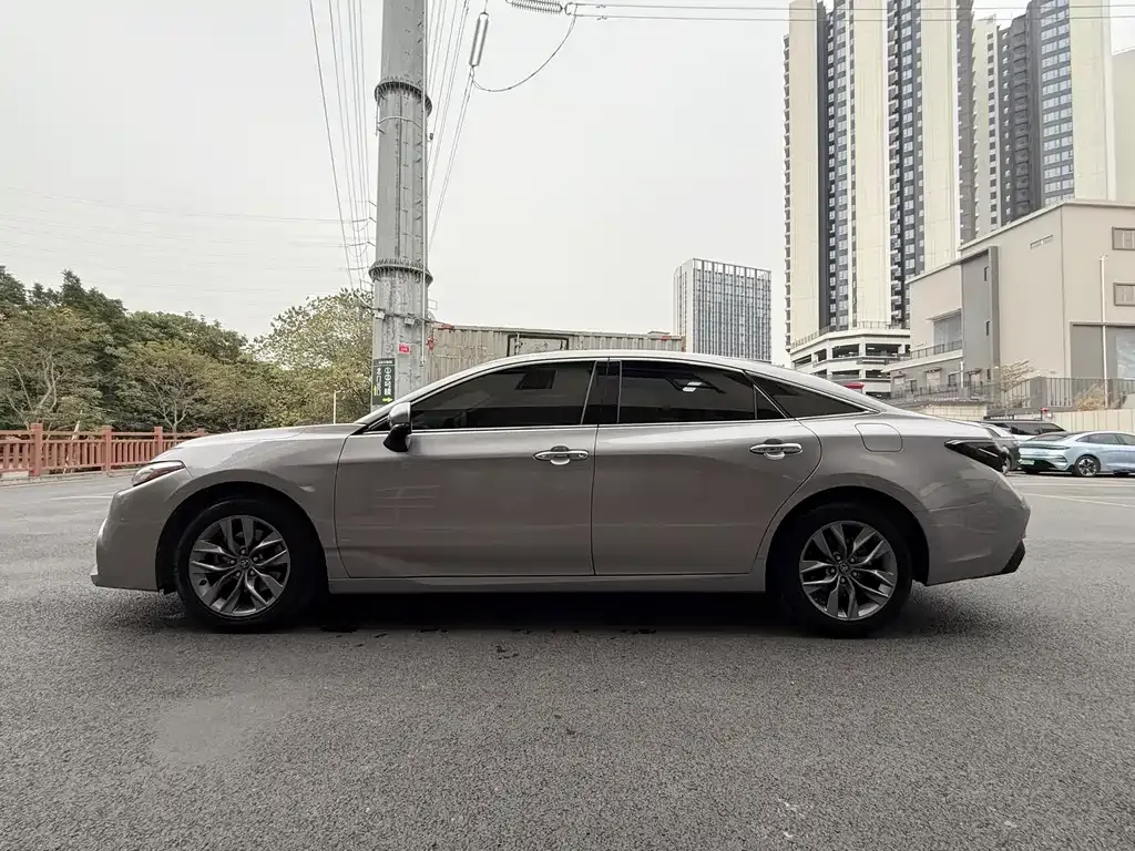 Toyota Avalon 2022 из CN, фото 8