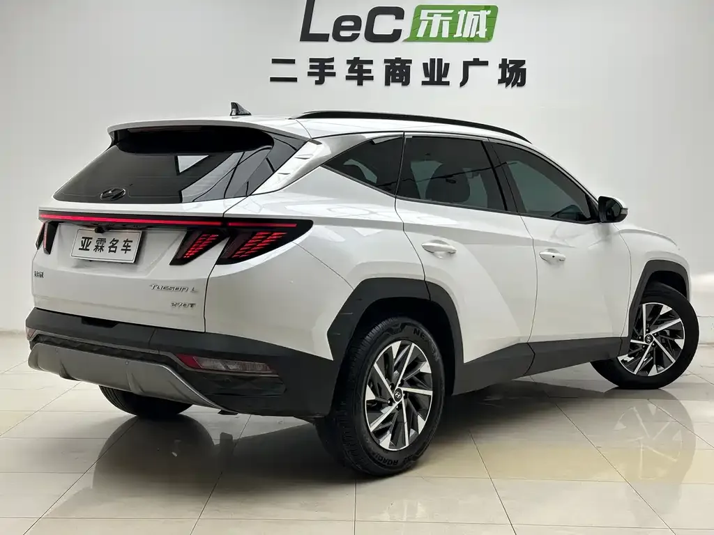 Hyundai Tucson 2023 из CN, фото 4