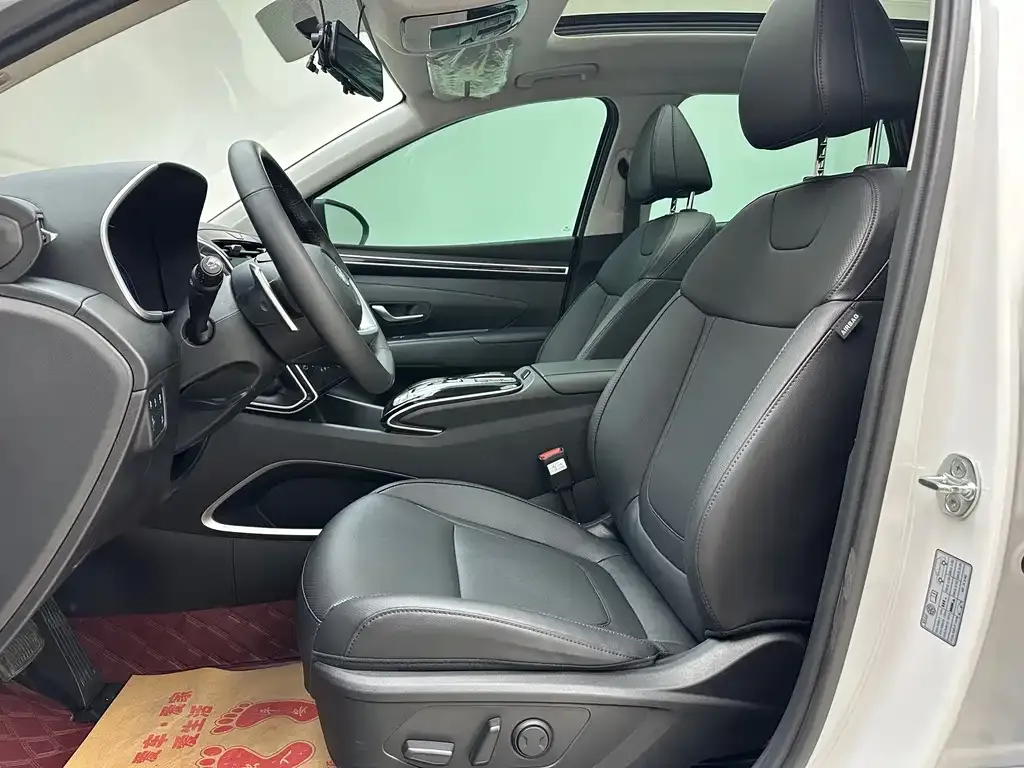 Hyundai Tucson 2023 из CN, фото 7