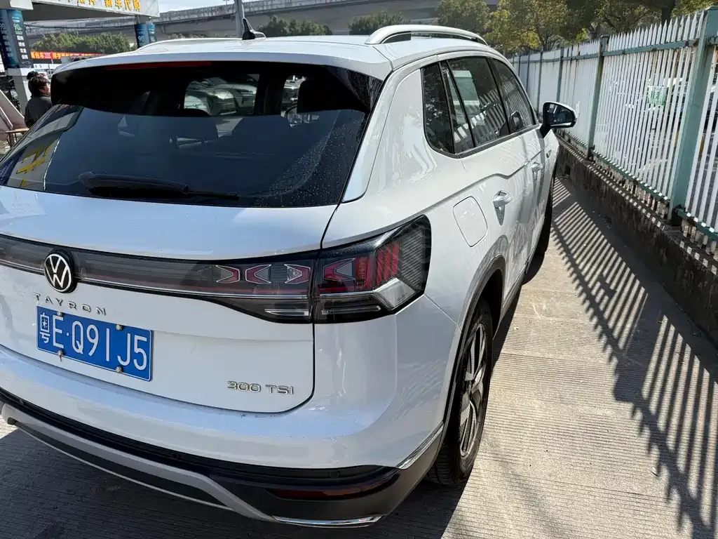 Volkswagen Tayron 2023 из CN, фото 9