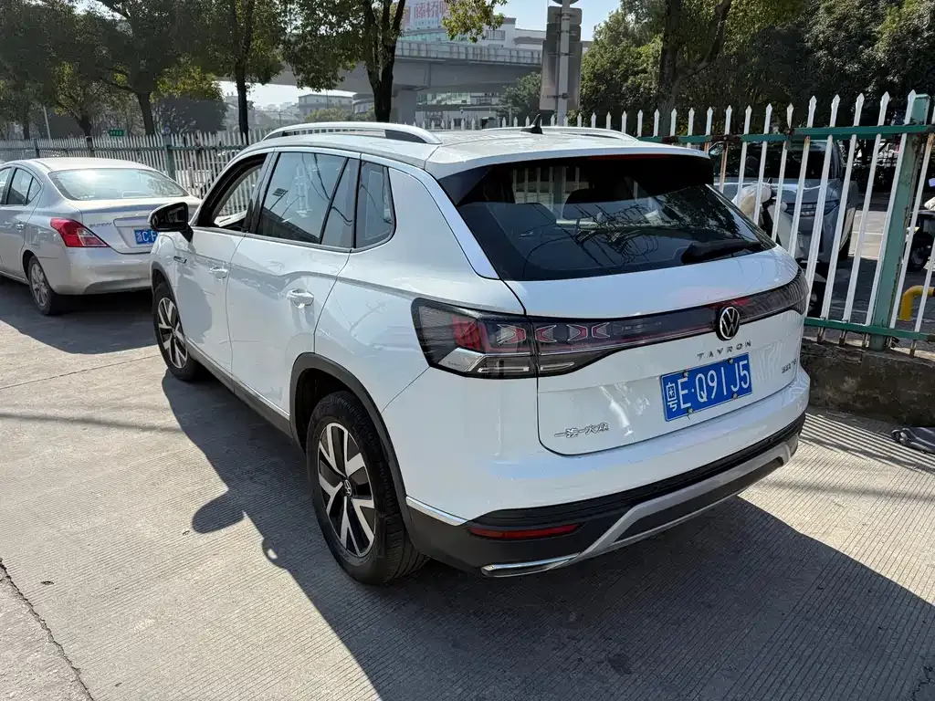 Volkswagen Tayron 2023 из CN, фото 4