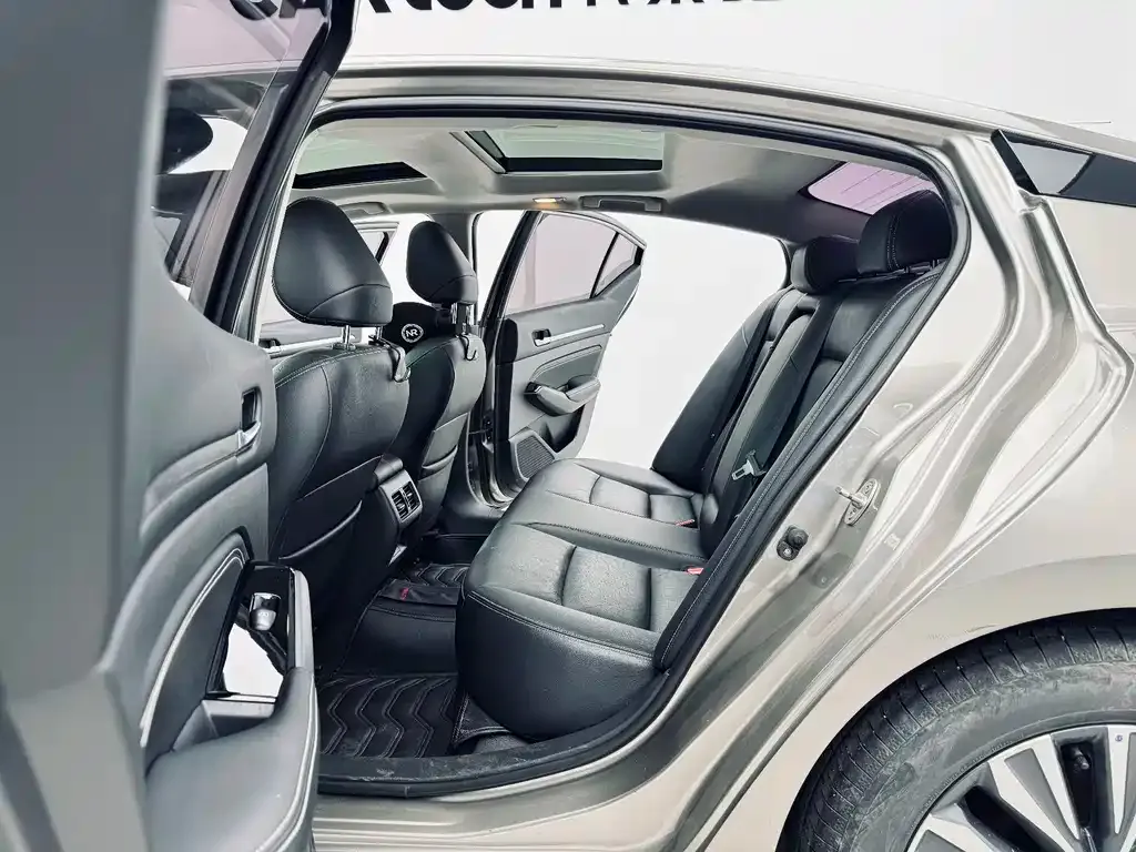 Nissan Teana 2023 из CN, фото 7