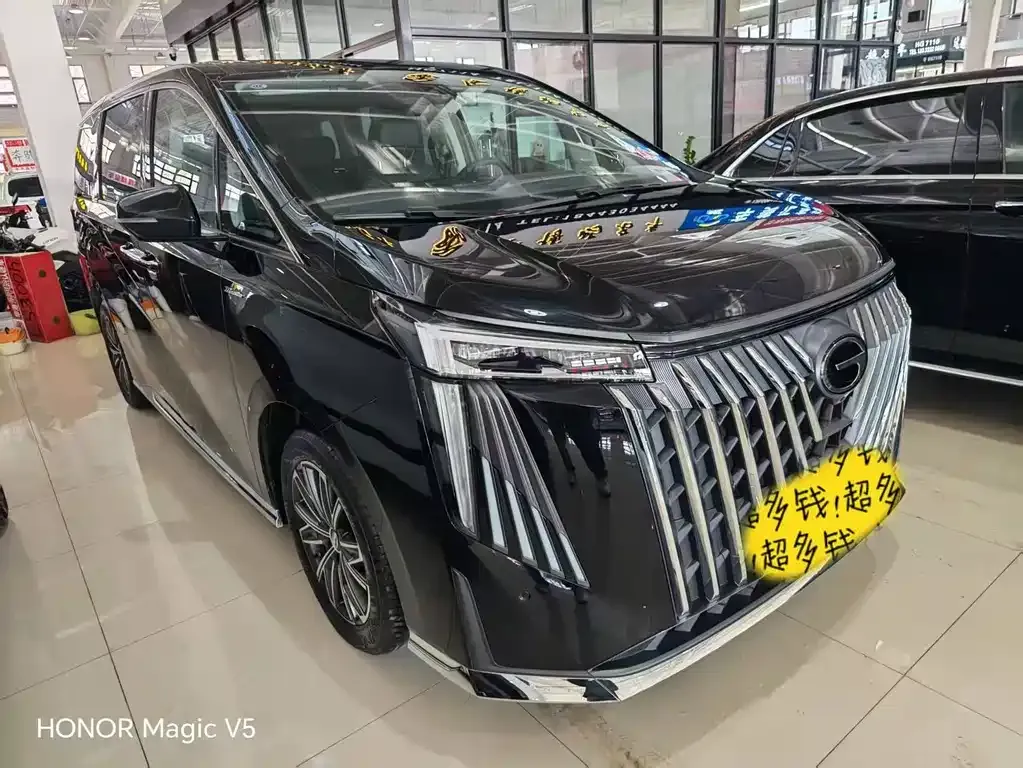 GAC Motor Trumpchi M8 — фото 1