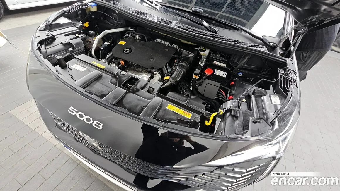 Peugeot 5008 2022 из KR, фото 2