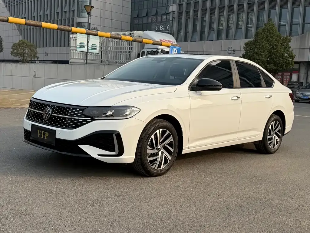 Volkswagen Lavida 2024 из CN, фото 1