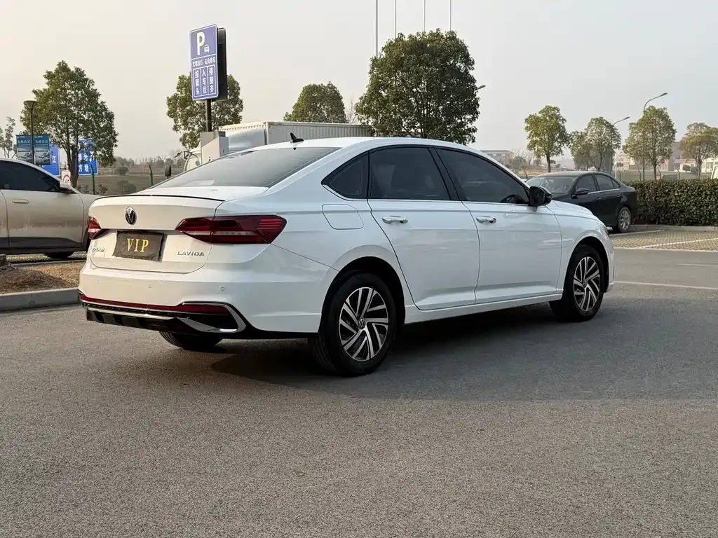 Volkswagen Lavida 2024 из CN, фото 9