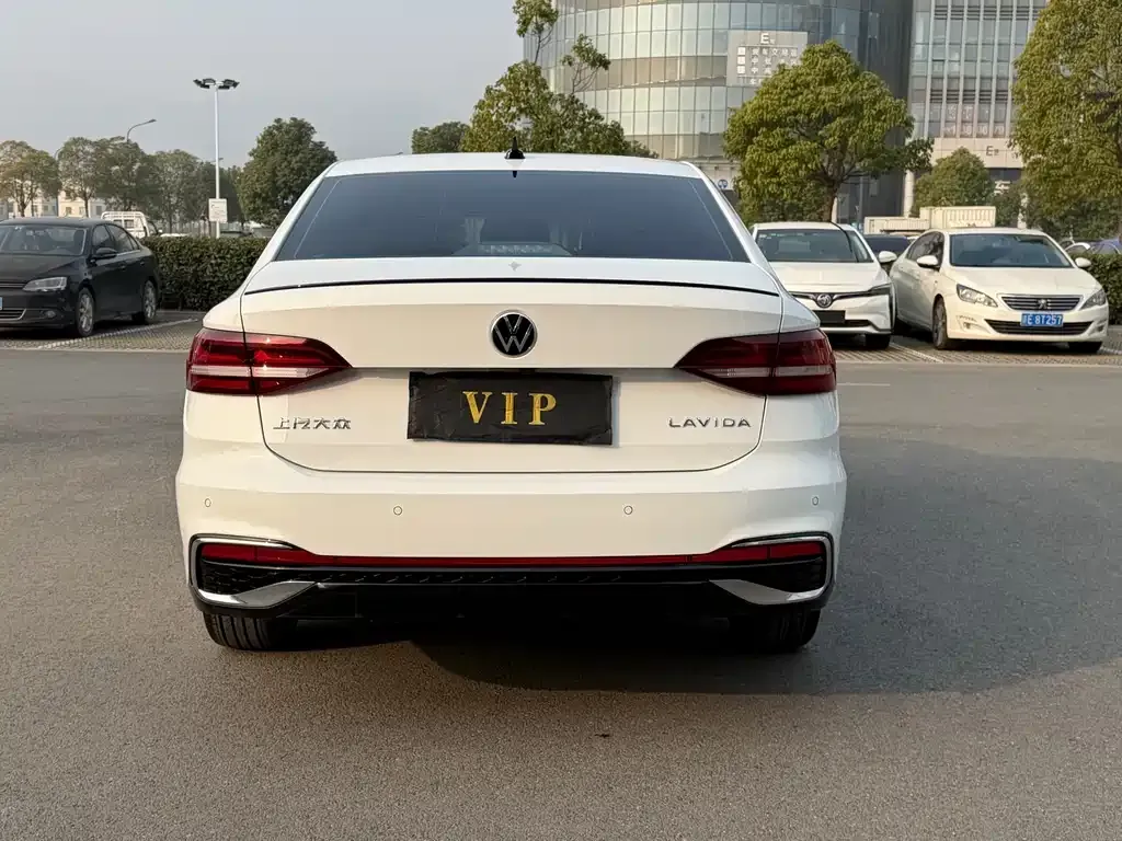 Volkswagen Lavida 2024 из CN, фото 3