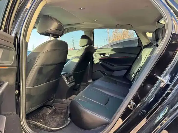 Honda Accord — фото 5