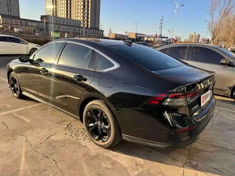 Honda Accord — фото 4