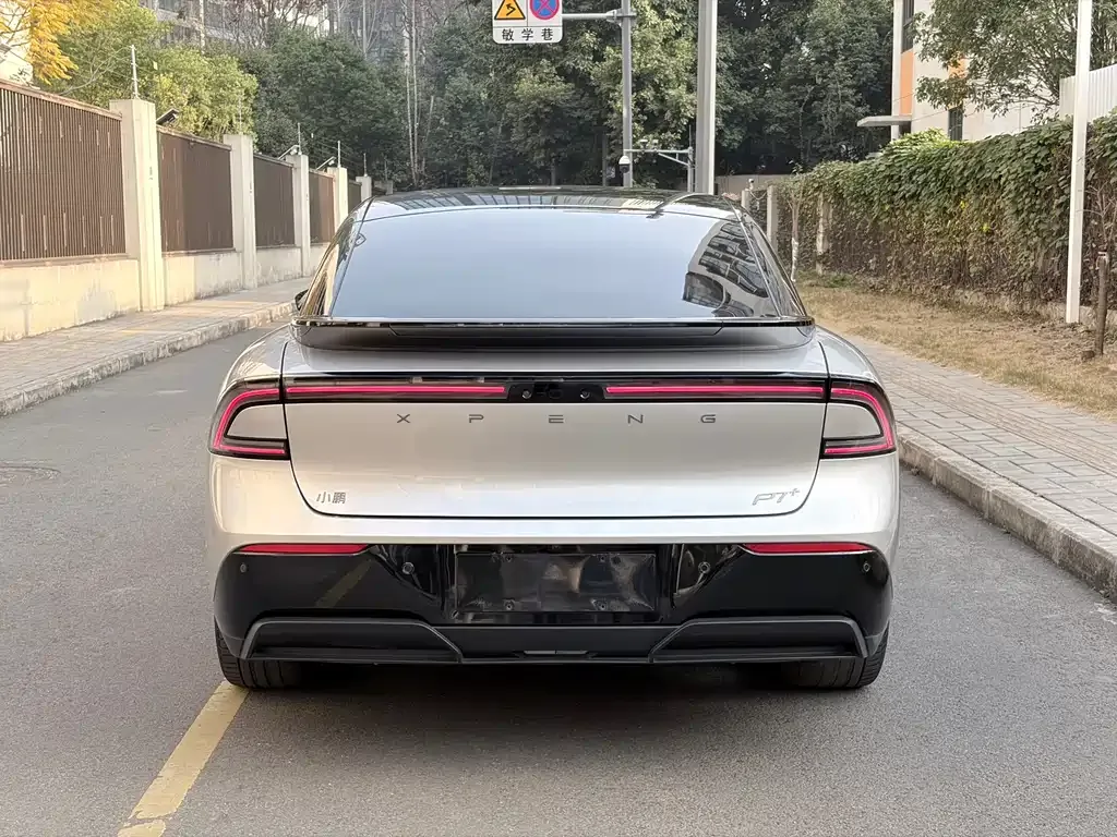 XPeng P7+ 2025 из CN, фото 6