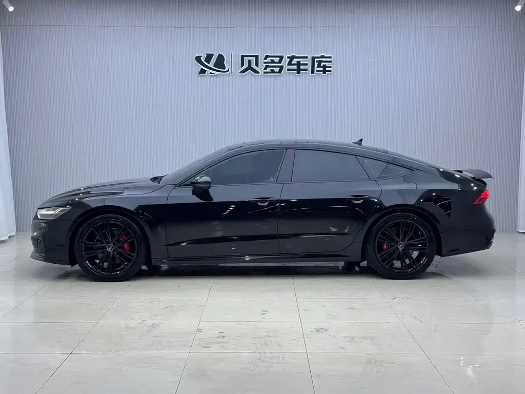 Audi A7 2023 из CN, фото 7