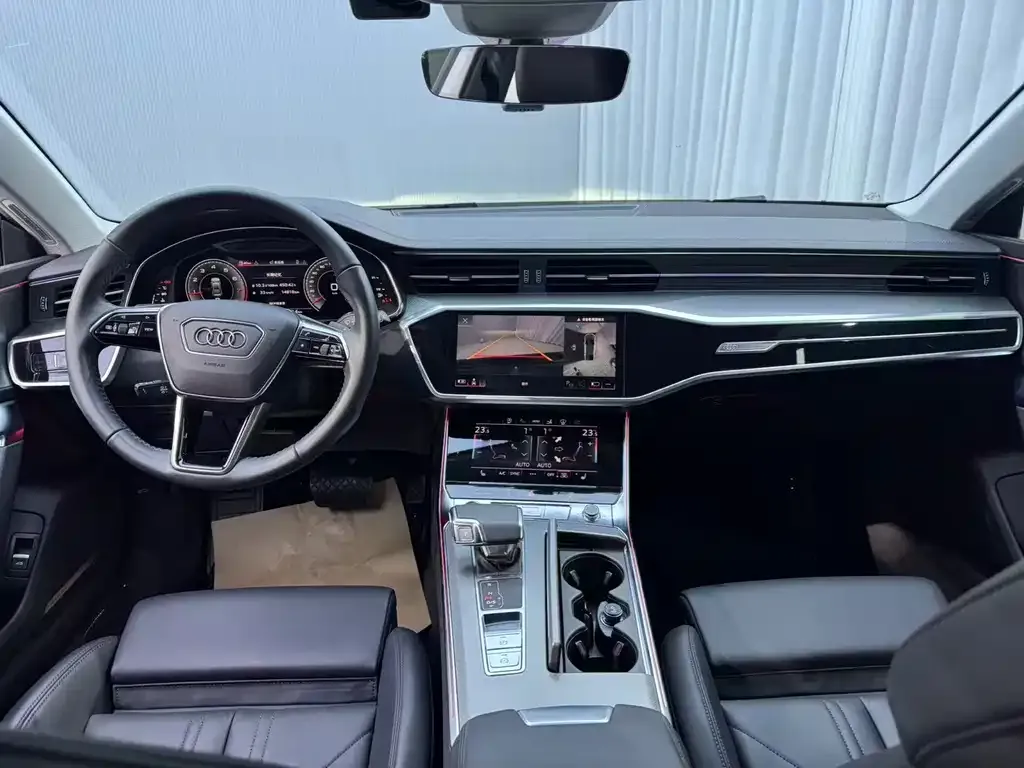 Audi A7 2023 из CN, фото 10