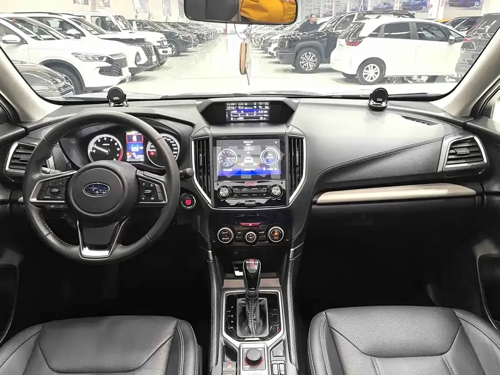 Subaru Forester 2022 из CN, фото 8