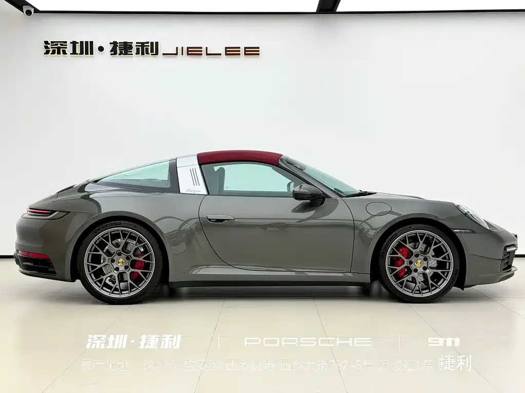 Porsche 911 2022 из CN, фото 2