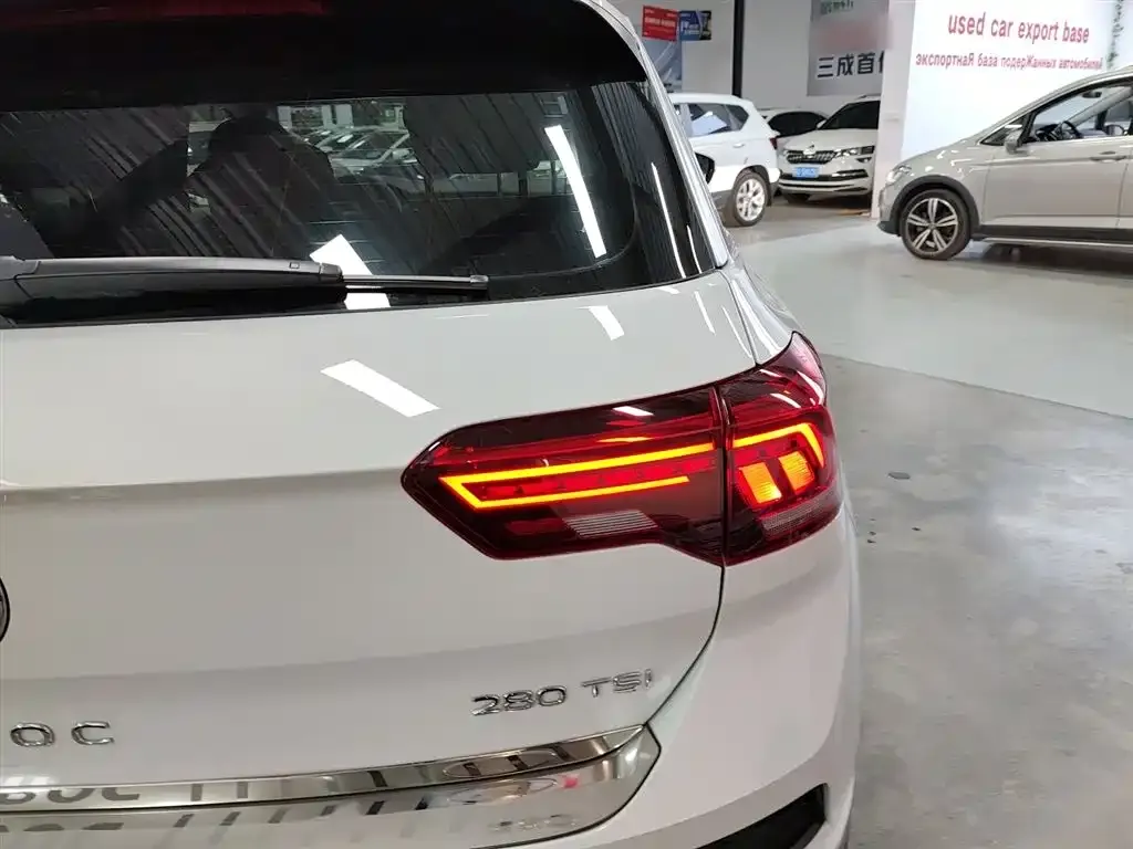 Volkswagen T-Roc 2022 из CN, фото 8