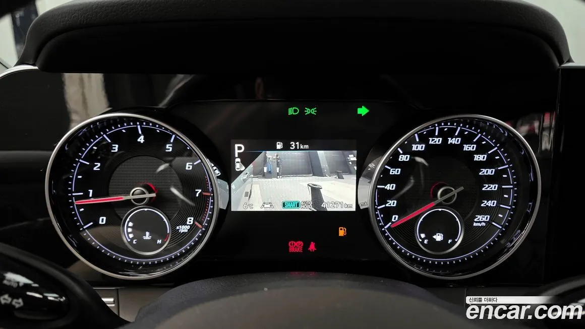 Hyundai Grandeur — фото 2