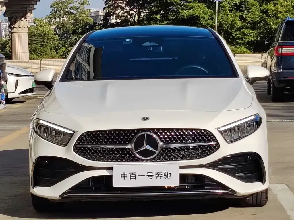 Mercedes-Benz A-Class 2023 из CN, фото 5