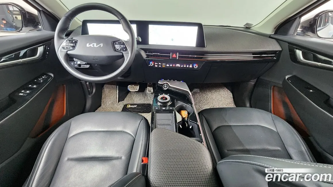 Kia EV6 — фото 6