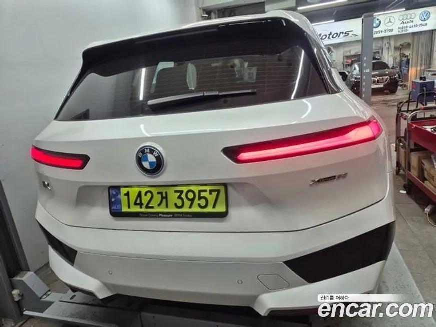 BMW iX 2025 из KR, фото 2