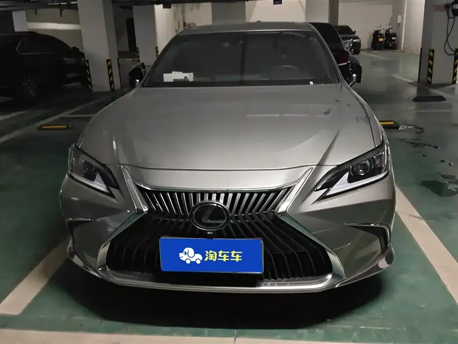 Lexus ES 2021 из CN, фото 6