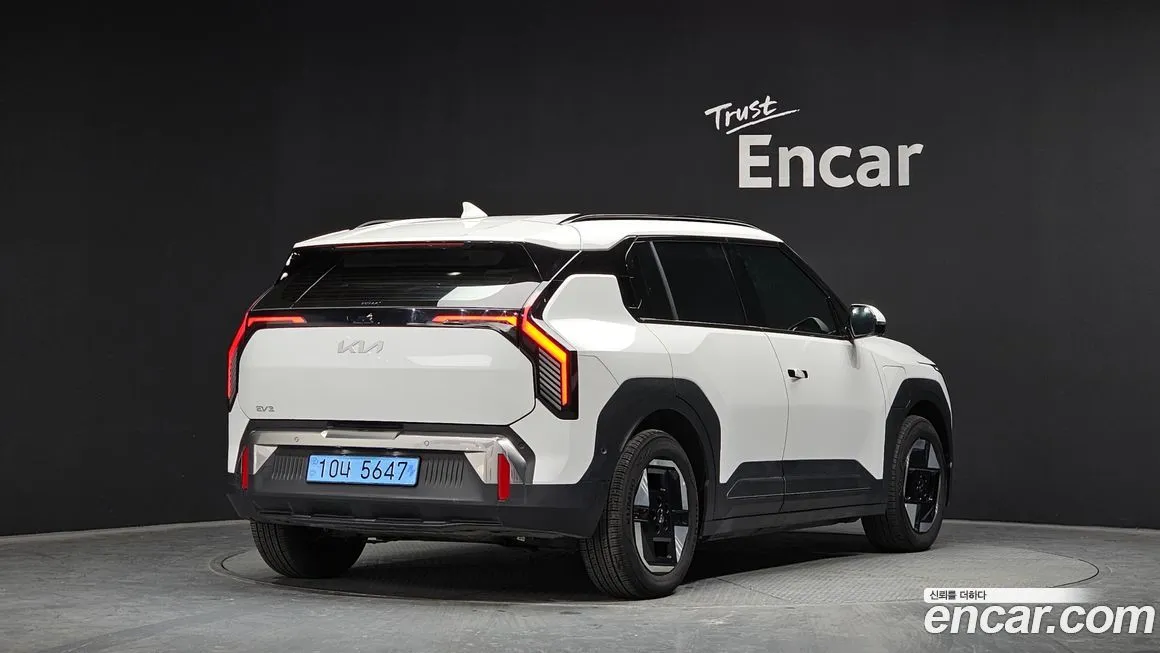 Kia EV3 — фото 2