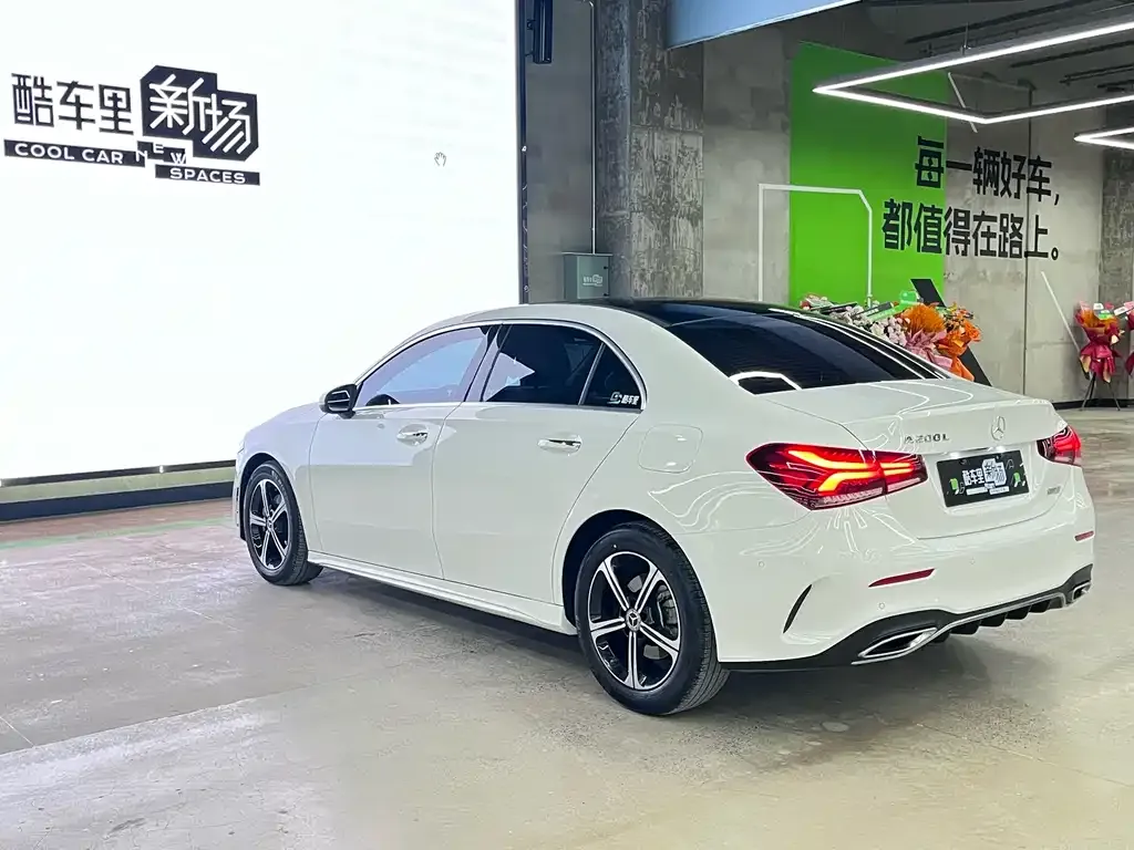 Mercedes-Benz A-Class 2023 из CN, фото 9