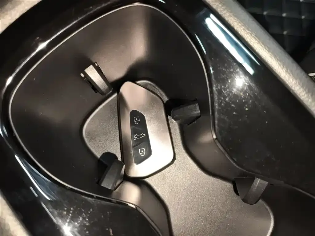 Volkswagen ID.3 2023 из CN, фото 4