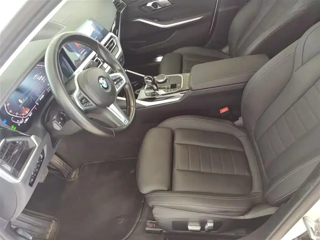 BMW 3 Series 2021 из CN, фото 7