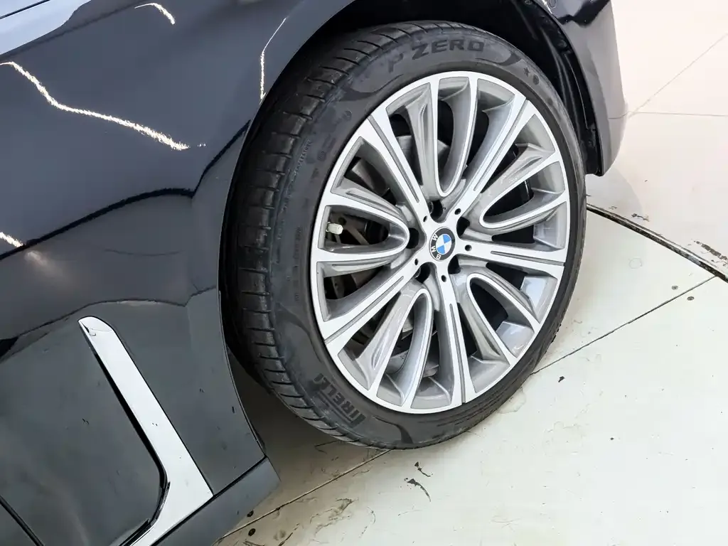 BMW 7 Series 2021 из CN, фото 6