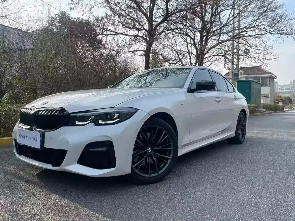 BMW 3 Series — фото 1