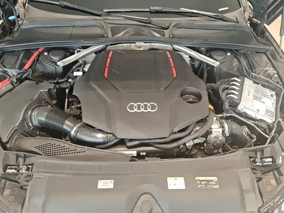 Audi S4 2024 из CN, фото 3