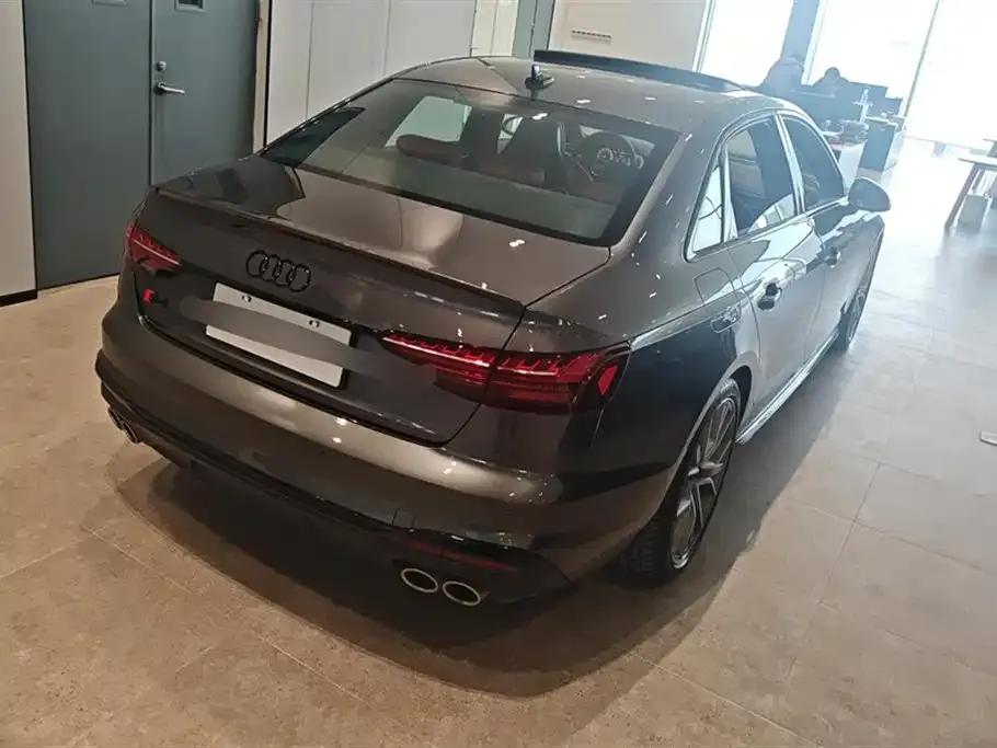 Audi S4 2024 из CN, фото 5