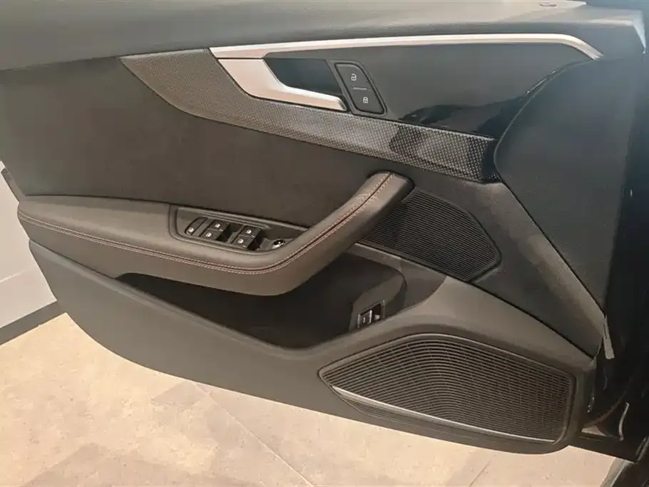 Audi S4 2024 из CN, фото 8
