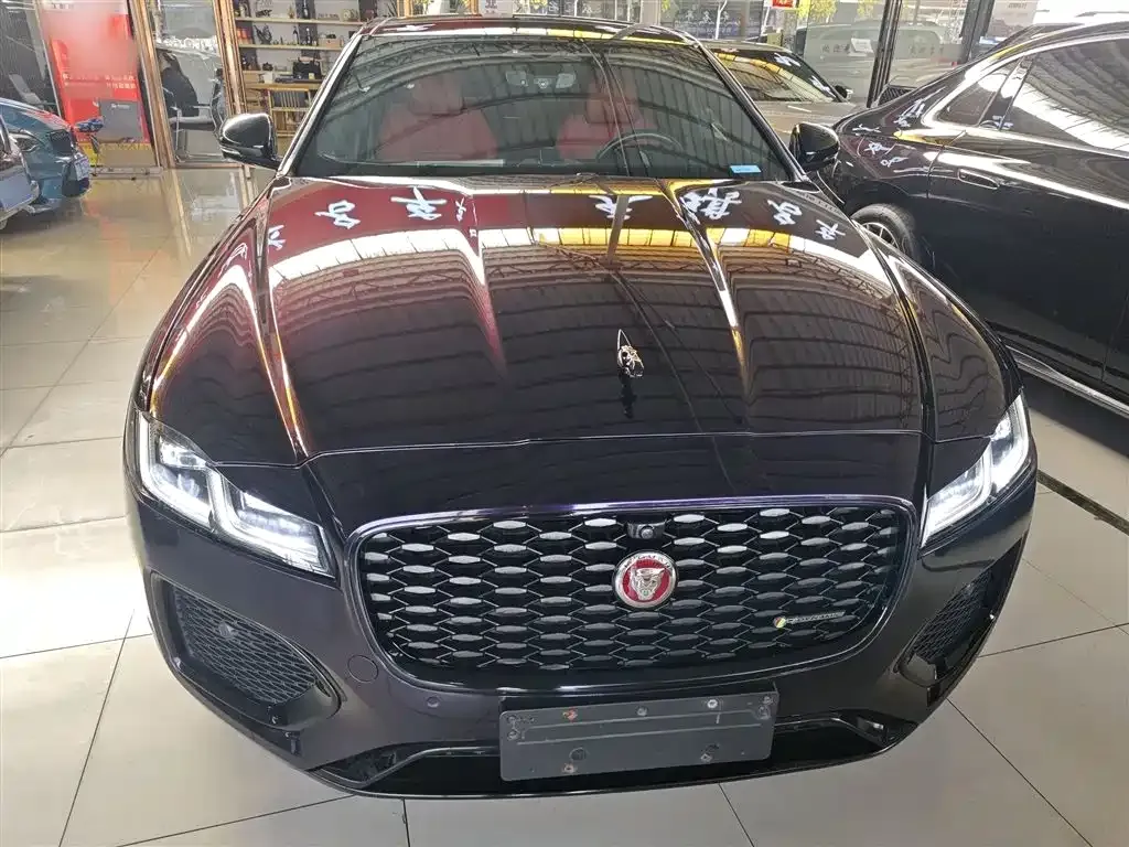 Jaguar XFL — фото 10