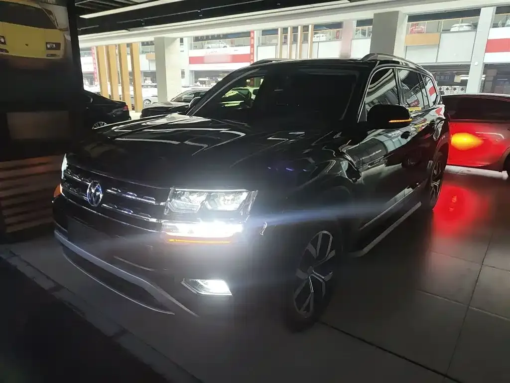 Volkswagen Teramont 2021 из CN, фото 9