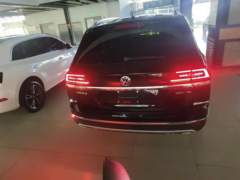 Volkswagen Teramont 2021 из CN, фото 7