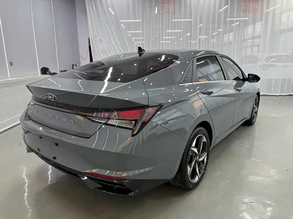 Hyundai Elantra 2022 из CN, фото 5