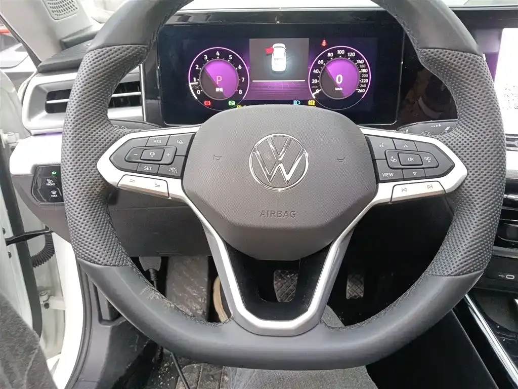 Volkswagen Lamando 2024 из CN, фото 10